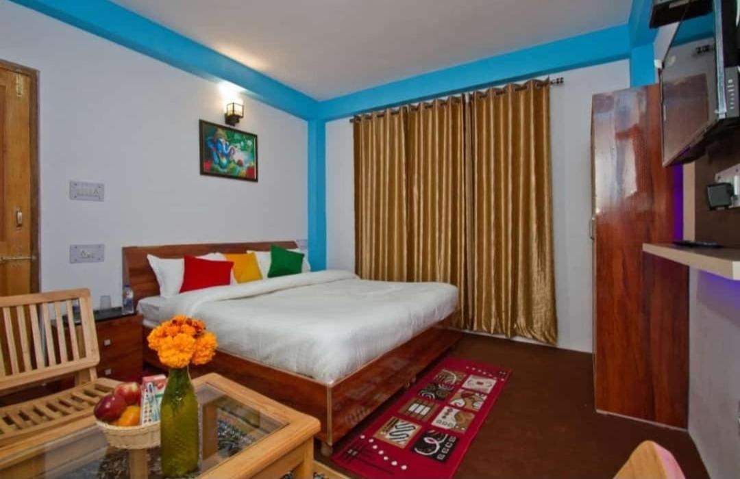 Hotel Royal Orbit - Manali (Himachal Pradesh) — Photos 1